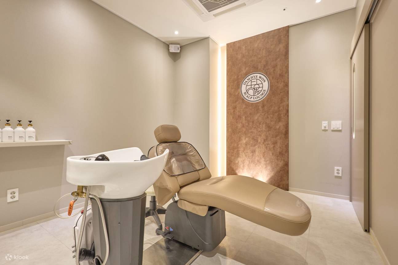 DAM HYE WON SCALP LOUNGE Cawangan Kedai Buku Kyobo Hapjeong